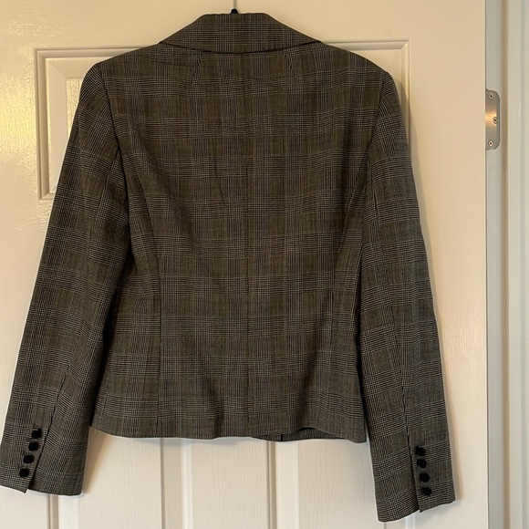 Relocating- Huge Price Drop - Picture 2 of 9